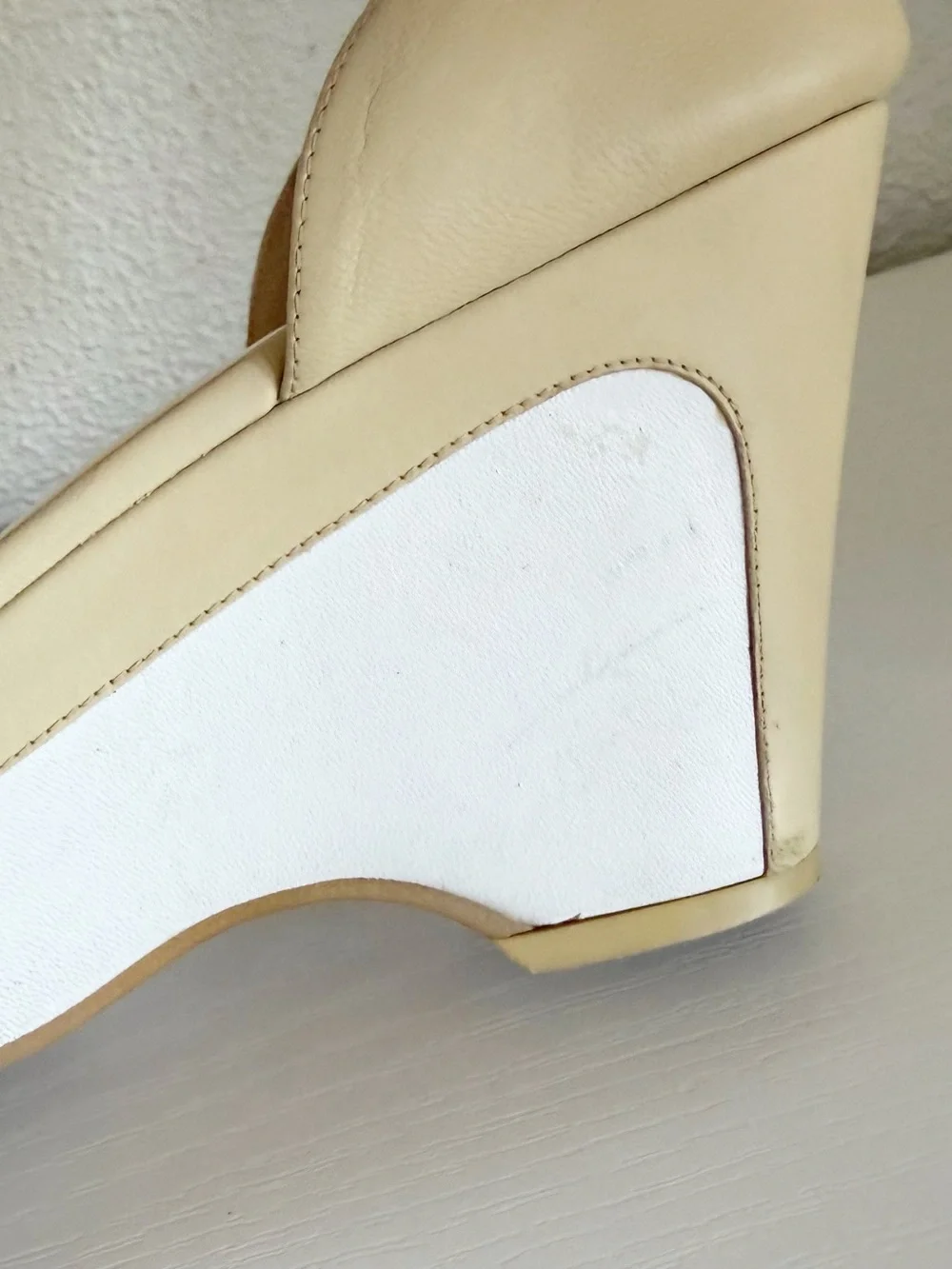 Chanel Beige White Leather Wedge Sandals CC Logo Ankle Tie Size EU 37
